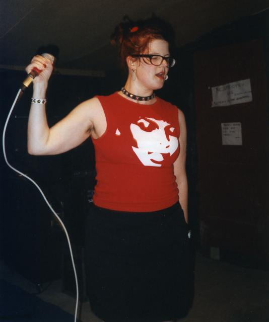 Bratmobile Vocalista